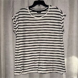 Jones New York Black and White Striped Knitted Shirt size is about a medium